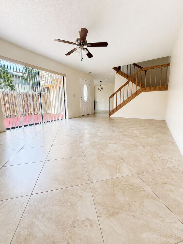 Property Photo:  168 Lake Arbor Drive  FL 33461 