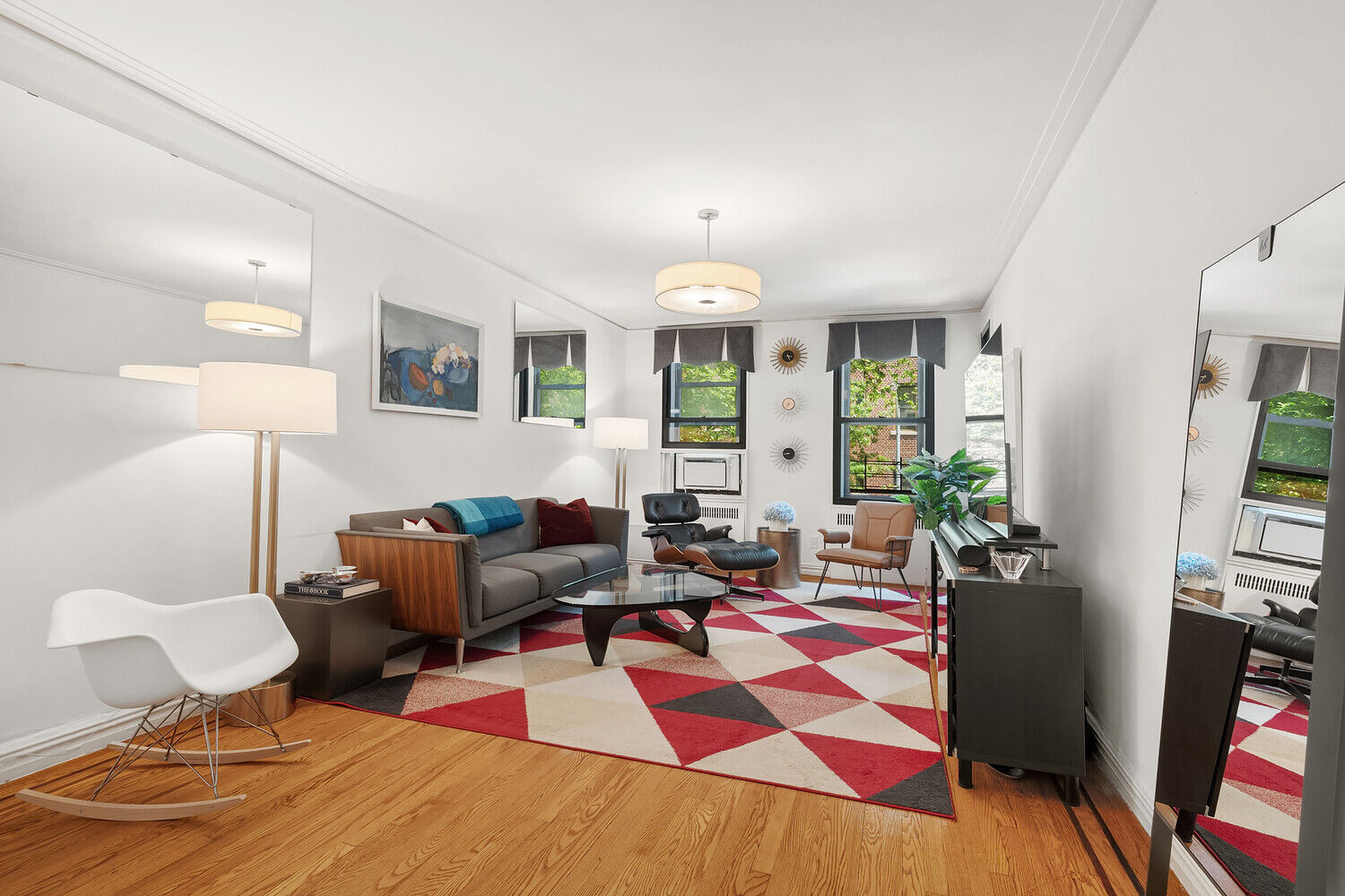 Property Photo:  350 E 77th Street 2ab  NY 10075 