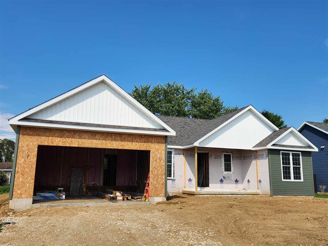 Property Photo:  700 Willow Drive  IN 47330 