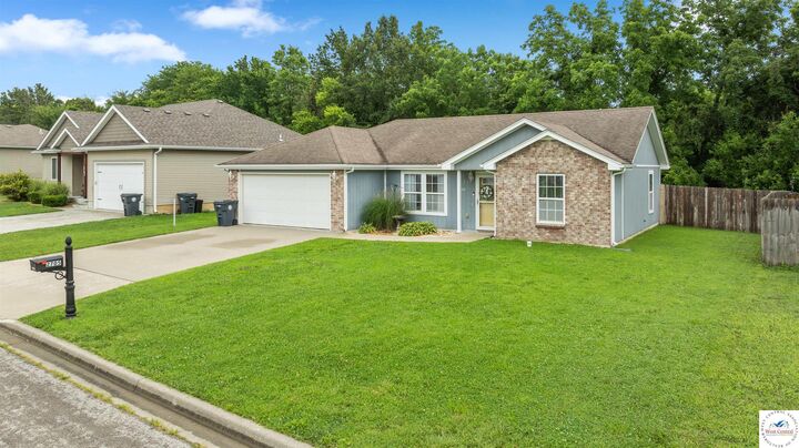 Property Photo:  2705 Wild Rose  MO 65301 