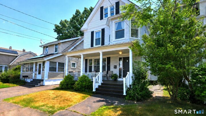 Property Photo:  82 Leete Street  CT 06516 