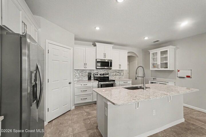 Property Photo:  730 Old Country Road SE  FL 32909 