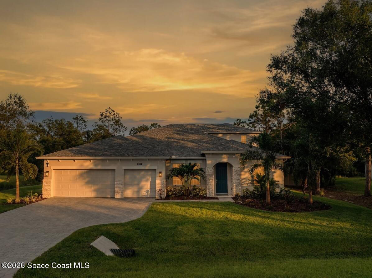 Property Photo: 3723 Ornis Court FL 32950