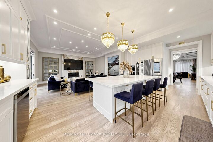 Property Photo: 901 Wingarden Crescent ON L1V 7C5