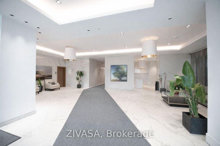 Property Photo: 1928 Lakeshore Boulevard W 2607 ON M6S 0B1
