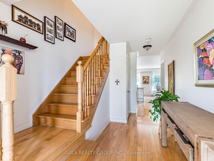 Photo de la propriété:  5 Copperfield Road  ON L6Z 0C8 
