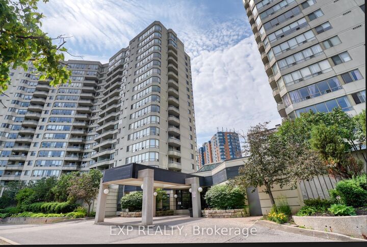 Property Photo:  150 Alton Towers Circle 1006  ON M1V 4X7 