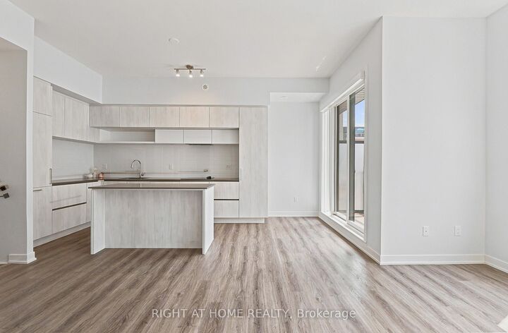 Property Photo: 2 Steckley House Lane 907 ON L4S 0N4