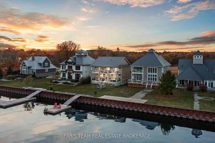 7 Dock Lane — photo 1