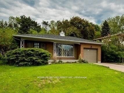 Property Photo: 32 Blue Spruce Lane ON L3T 3W9