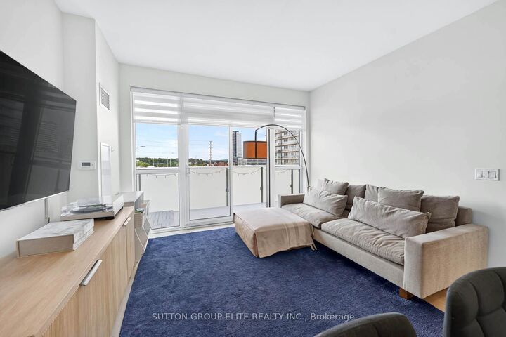Property Photo: 4699 Glen Erin Drive 302 ON L5M 2E5