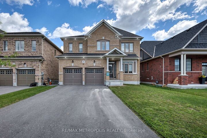 Property Photo: 15 Douglas Kemp Crescent ON L1C 7E3