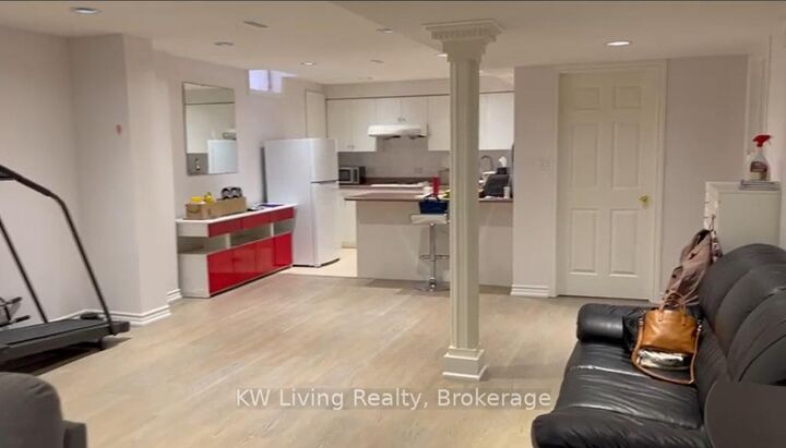 Property Photo: 281 Weldrick Road E Bsmt ON L4C 0A6