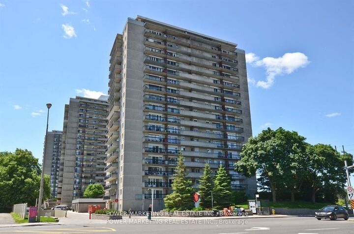 158B McArthur Avenue 1604 — photo 1