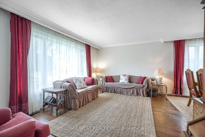 Property Photo:  24 Waxham Road  ON M9W 3L3 