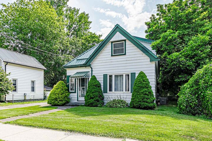 Property Photo: 143 George Street ON N0M 2M0