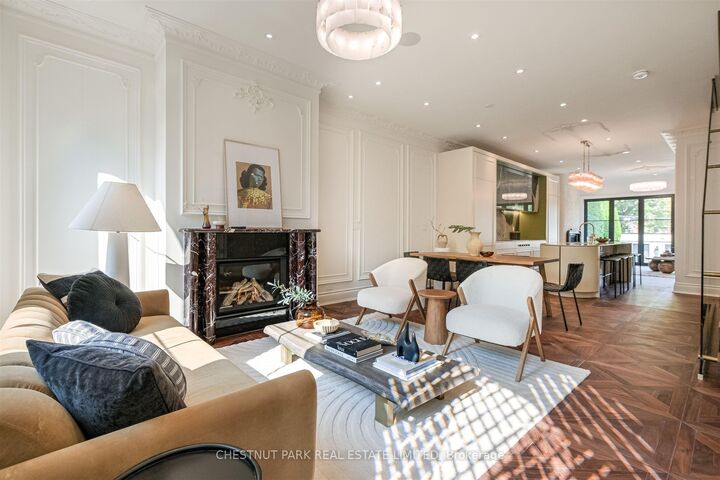 Property Photo: 539 Crawford Street ON M6G 3J9