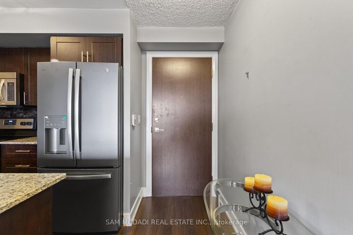 Property Photo: 2 Eva Road 630 ON M9C 0A9