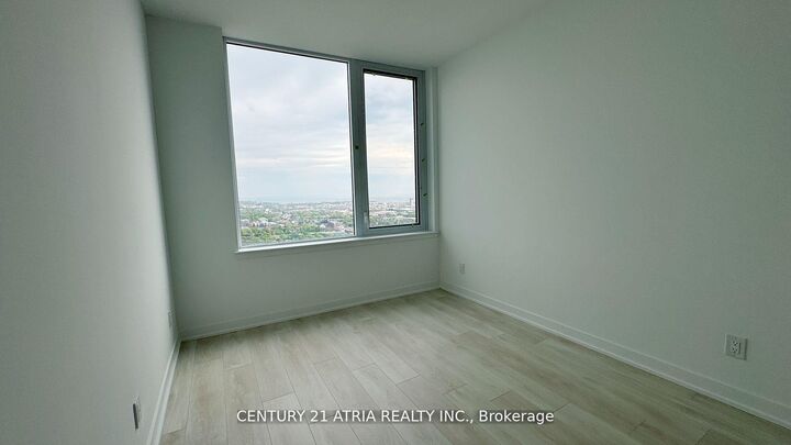 Property Photo:  5 Defries Street Lph01  ON M5A 0W7 
