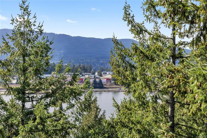 Property Photo: 340 Summit Dr BC V9T 5R2