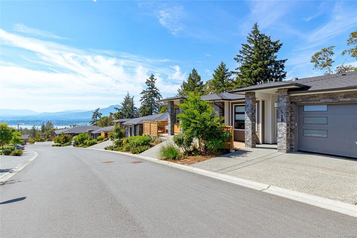 Property Photo: 1234 Viewtop Rd #133 BC V9L 5S7