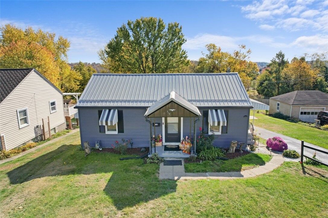 Property Photo:  718 Gladden Rd  PA 15317 