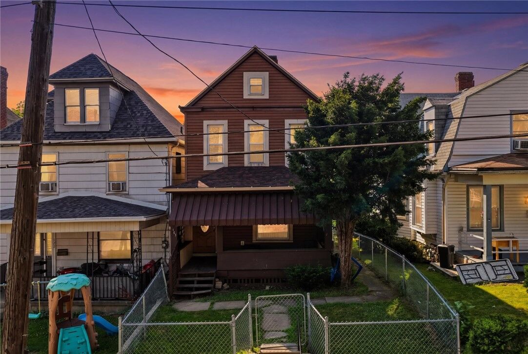 Property Photo:  157 Freeport Rd  PA 15068 