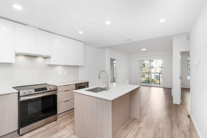 Property Photo: 13969 96 Avenue 209 BC V3T 4M2