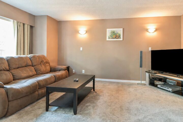 Property Photo: 21555 Dewdney Trunk Road 32 BC V2X 3G5