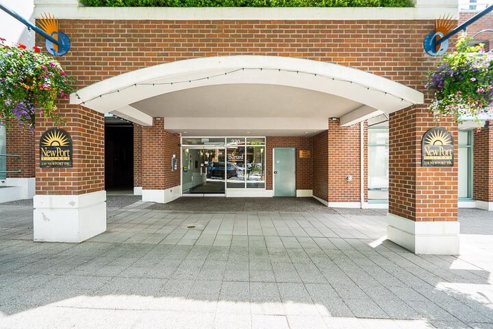 220 Newport Drive 213 — photo 1