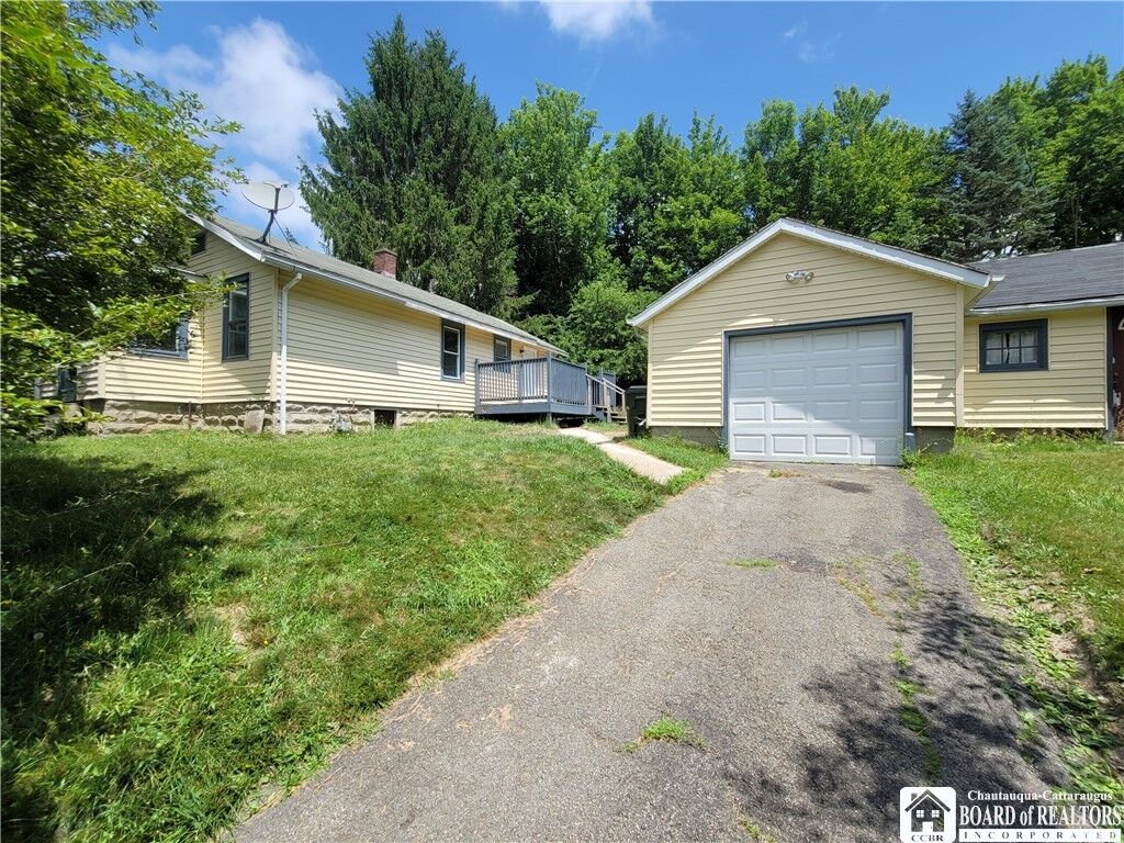 Property Photo: 131 Elam Avenue NY 14701