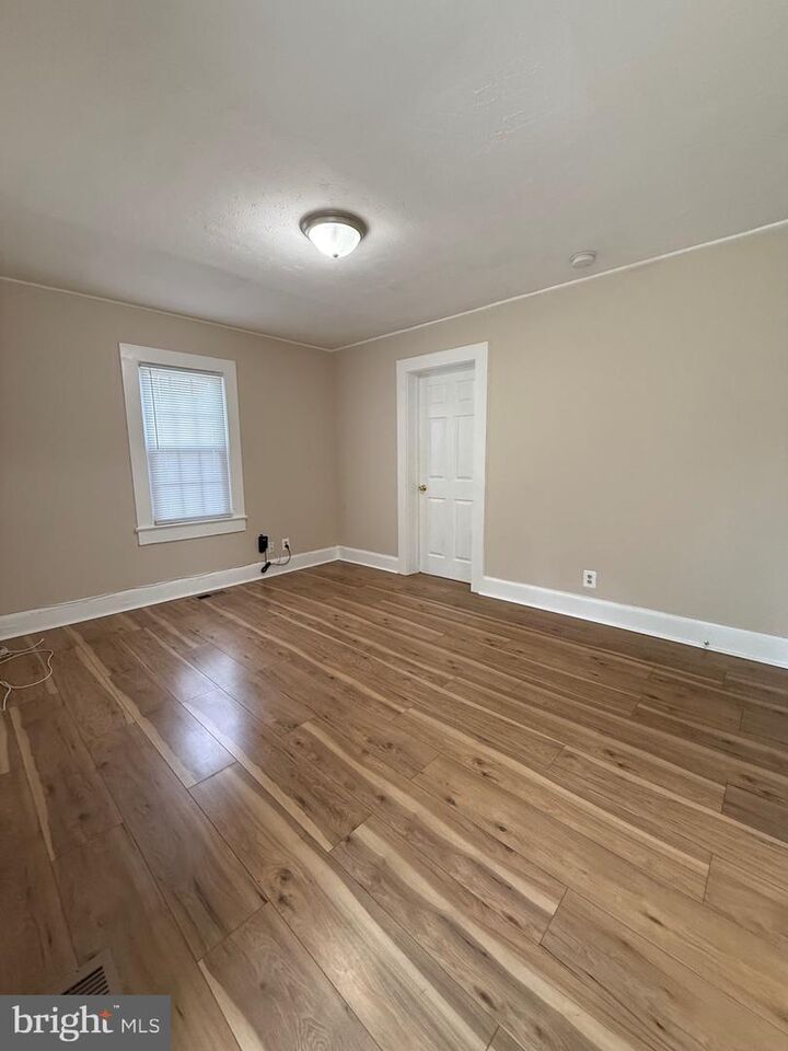 Property Photo:  920 Northside Drive  VA 22405 