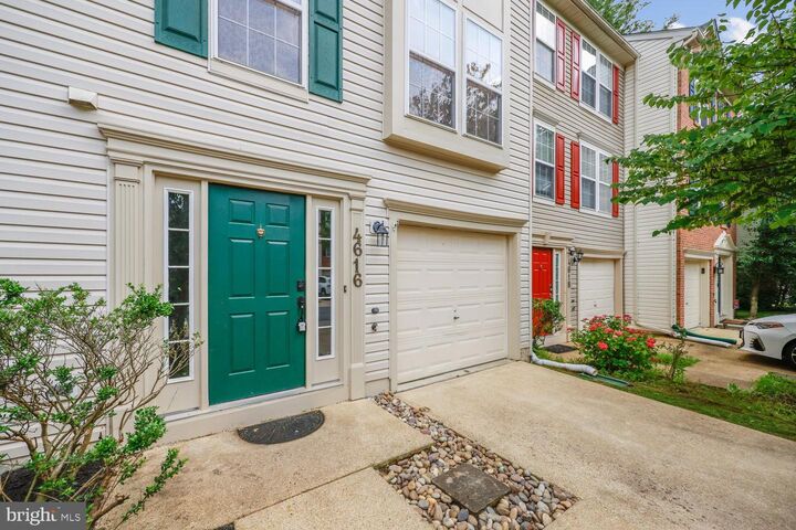 Property Photo: 4616 Ripley Manor Terrace MD 20832