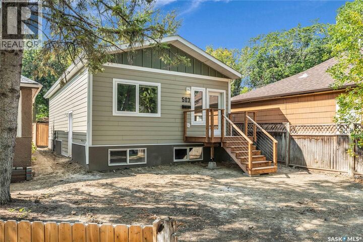 Property Photo:  516 K Avenue S  SK S7M 2E2 