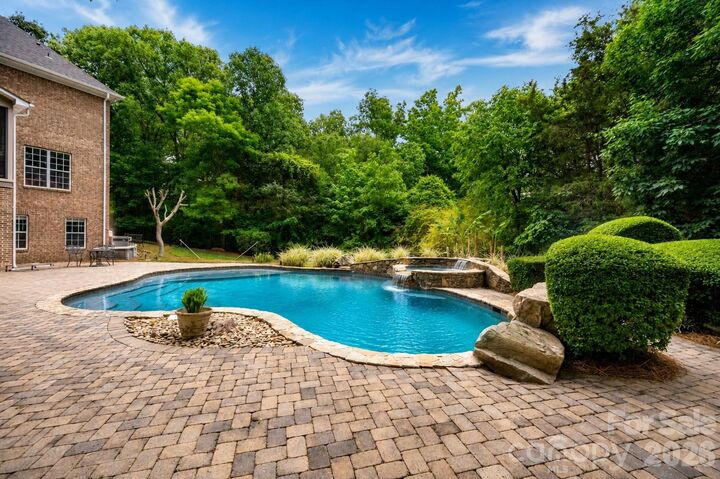 Property Photo: 8801 Nellie Lane NC 28173