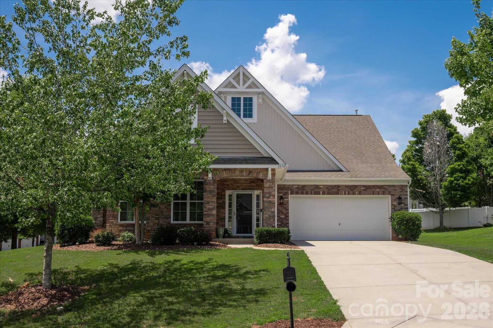 Property Photo: 1030 Kaiser Way SC 29715
