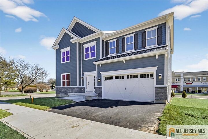Property Photo:  8 Arthur Lane  NJ 08512 