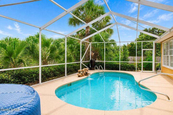 Property Photo: 124 Hombre Circle FL 32407