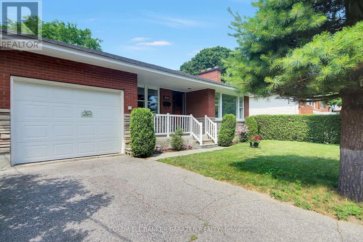 Property Photo: 838 Maplewood Avenue ON K2B 5V5