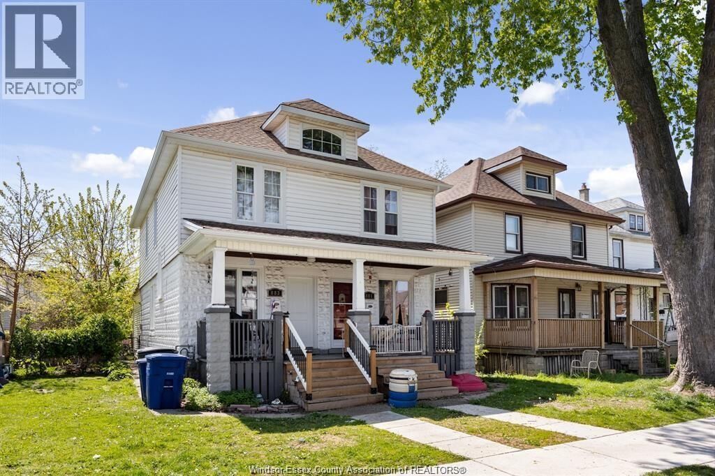 Property Photo:  881-883 Marion Avenue  ON N9A 2H8 