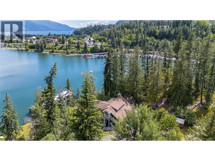Property Photo: 464 Rainbow Drive BC V0G 1M0