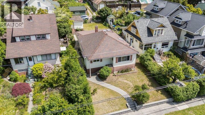Property Photo:  720 Third Street  BC V1L 2R2 