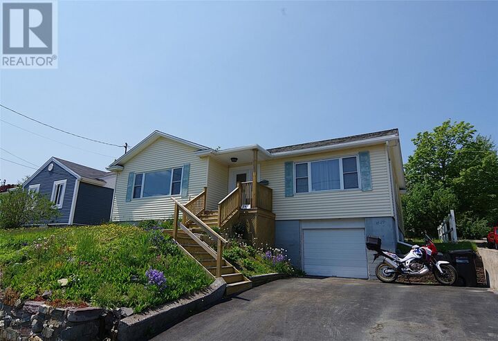 Property Photo:  54 Cornwall Avenue  NL A1E 1Y8 