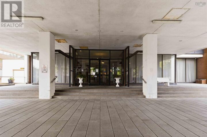 Property Photo: 5959 Spring Garden Road 909 NS B3H 1Y5