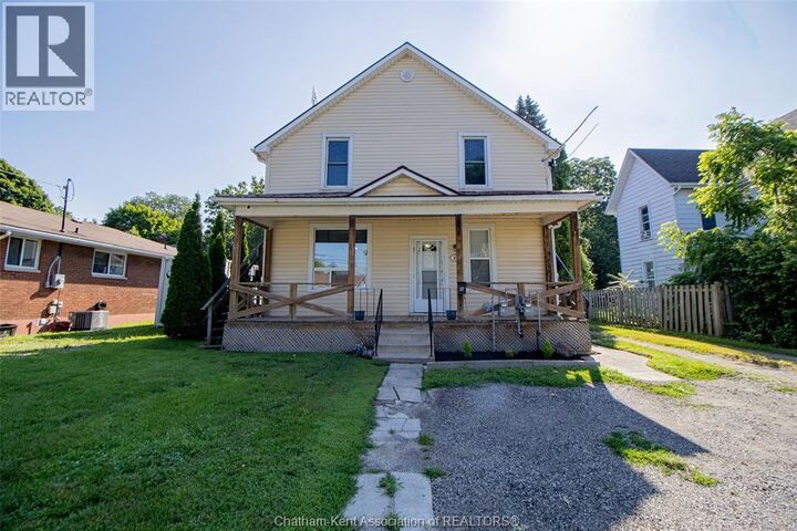 Property Photo:  27 - 27 1/ Prince Street South  ON N7M 4N7 