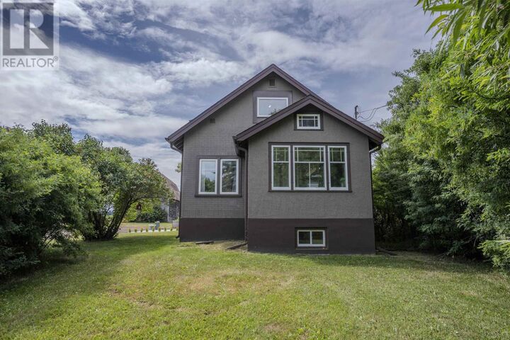 Property Photo: 3673 Hwy 11/17 ON P7K 0T1