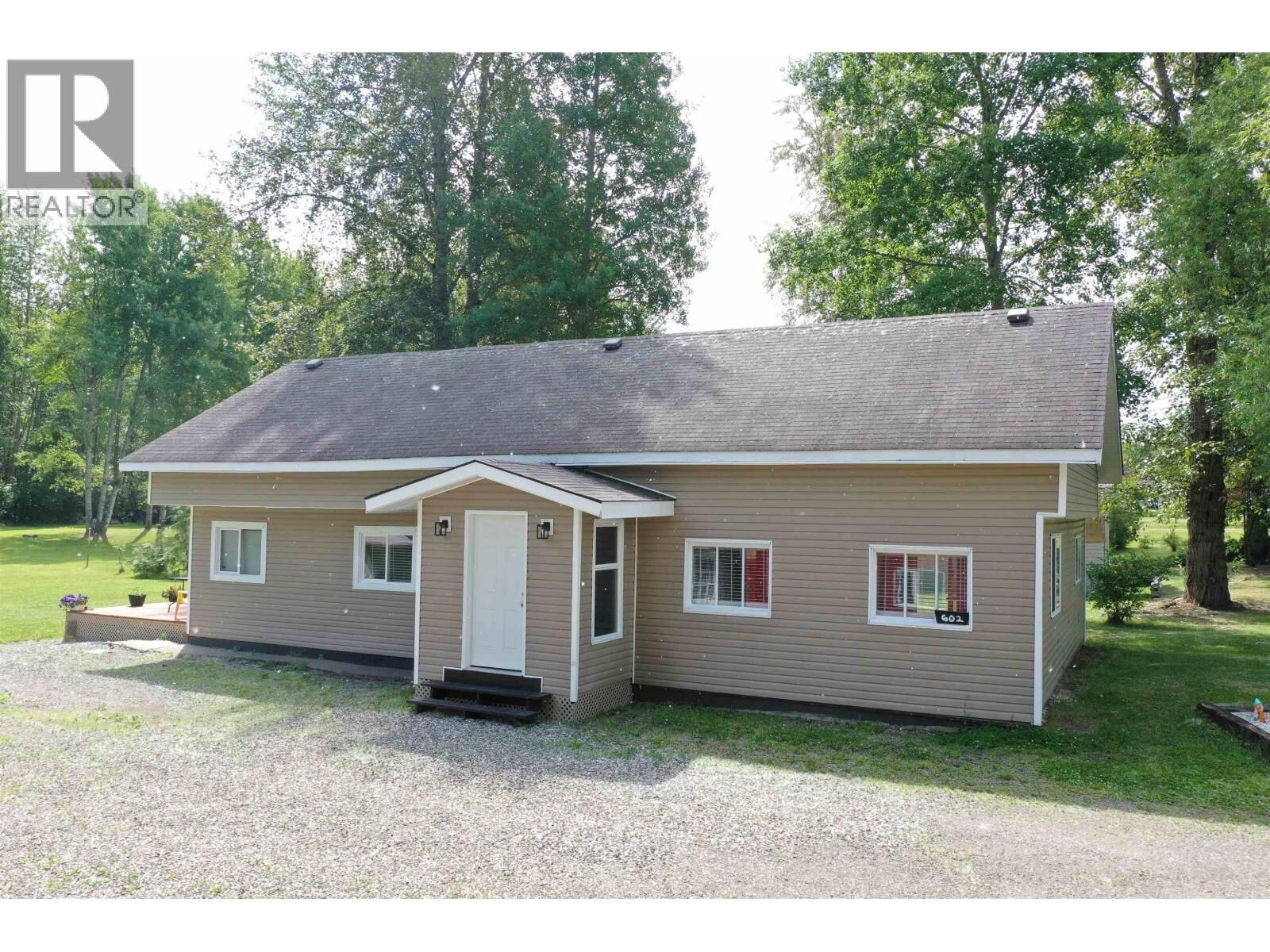 Property Photo: 602 Fir Street BC V2J 3W2