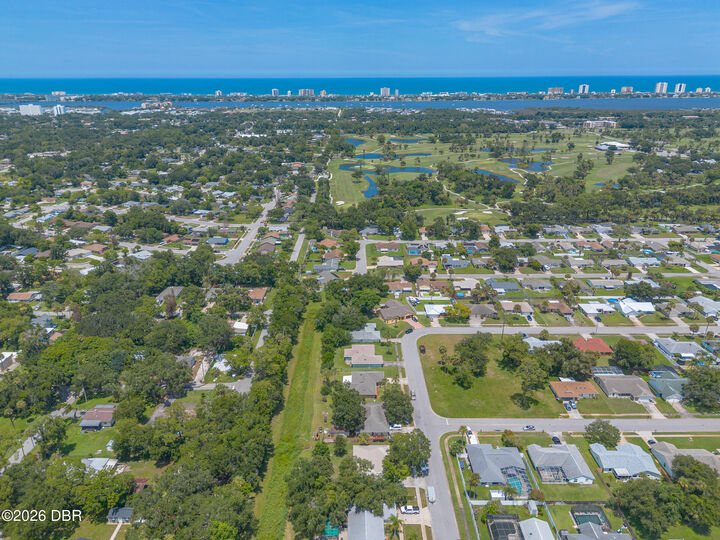 Property Photo: 816 Iron Horse Road FL 32114