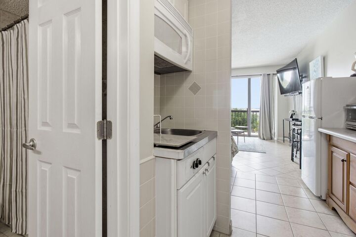 Property Photo:  214 SW Miracle Strip Parkway 406B  FL 32548 
