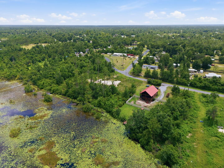 Property Photo:  9802 Creek Bank Drive  FL 32466 